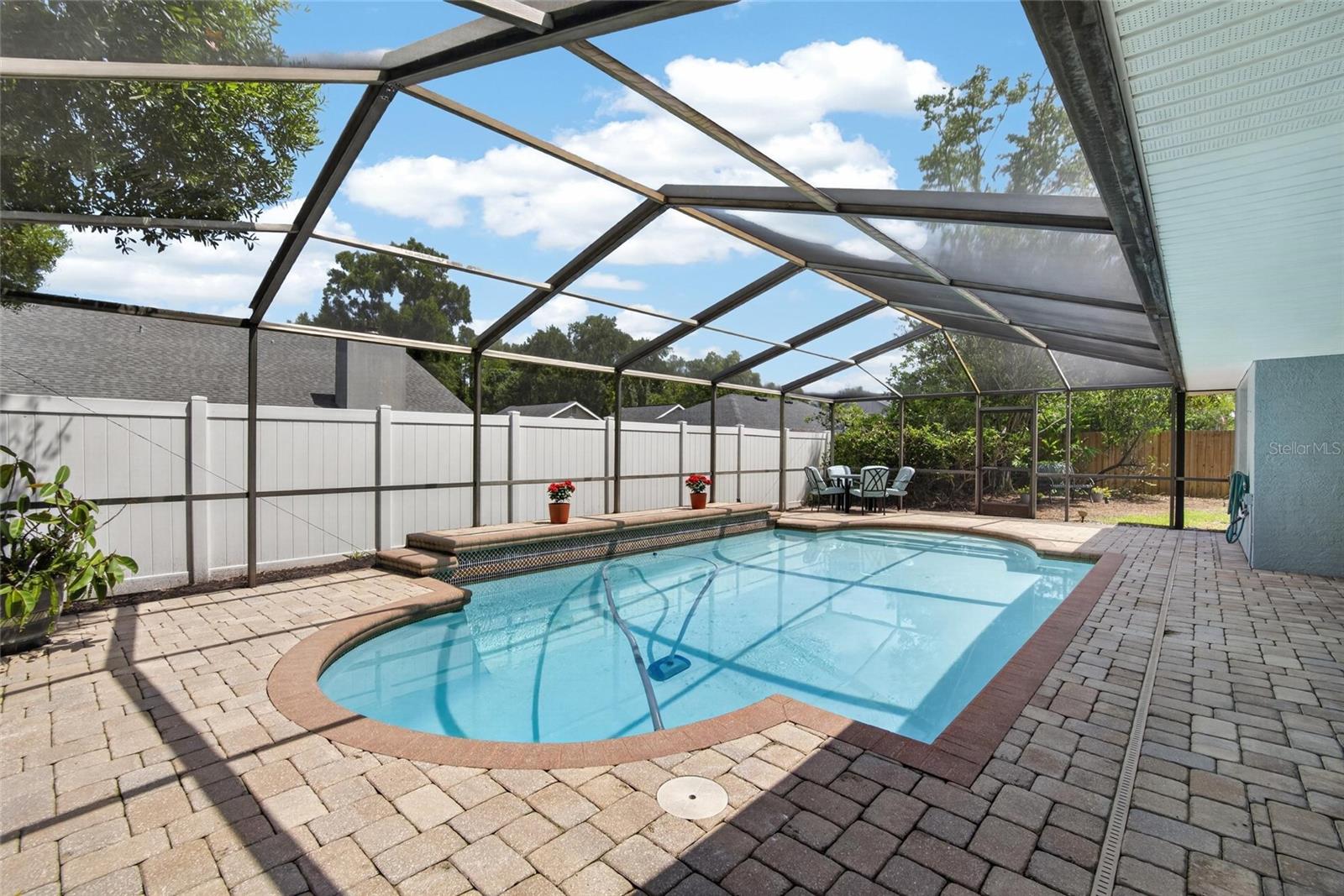 CARROLLWOOD SPRINGS - Residential