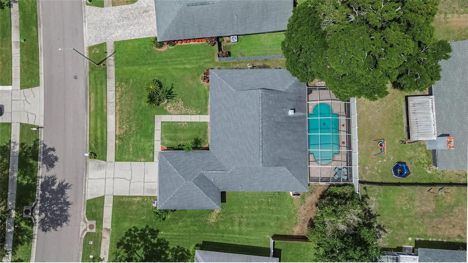 CARROLLWOOD SPRINGS - Residential
