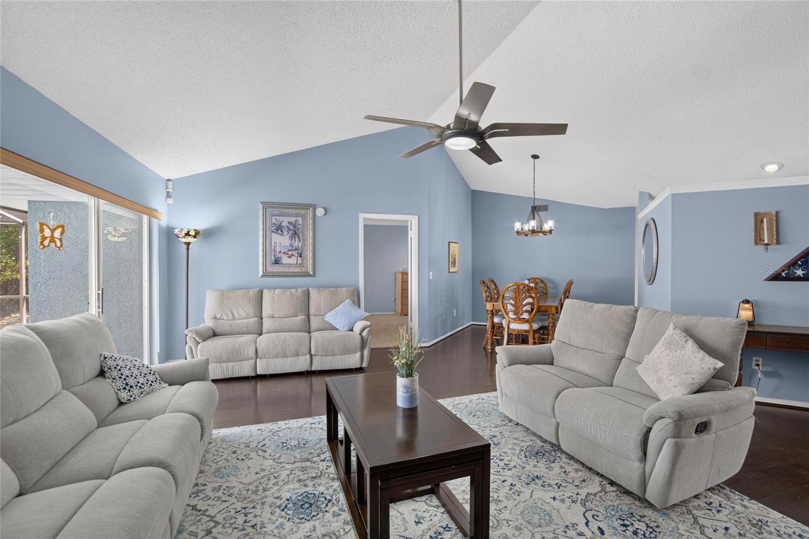 CARROLLWOOD SPRINGS - Residential