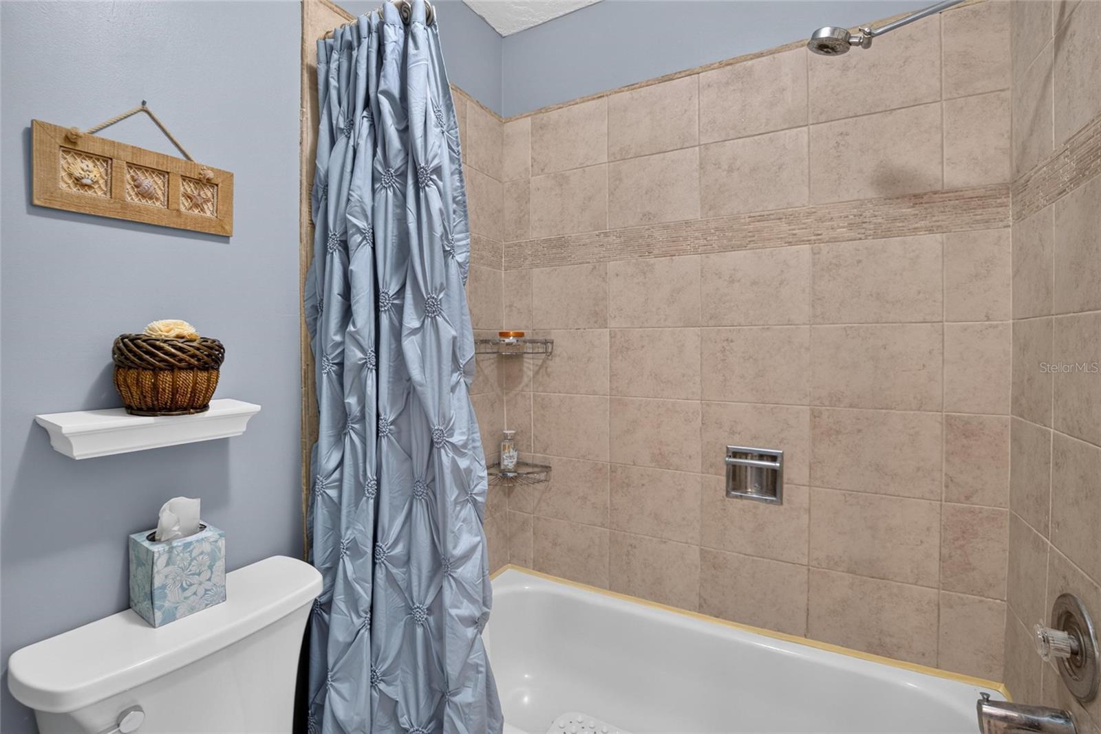 CARROLLWOOD SPRINGS - Residential