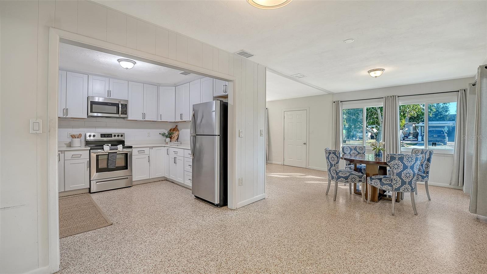 DESOTO PARK FOR PETROUTSA BROS - Residential