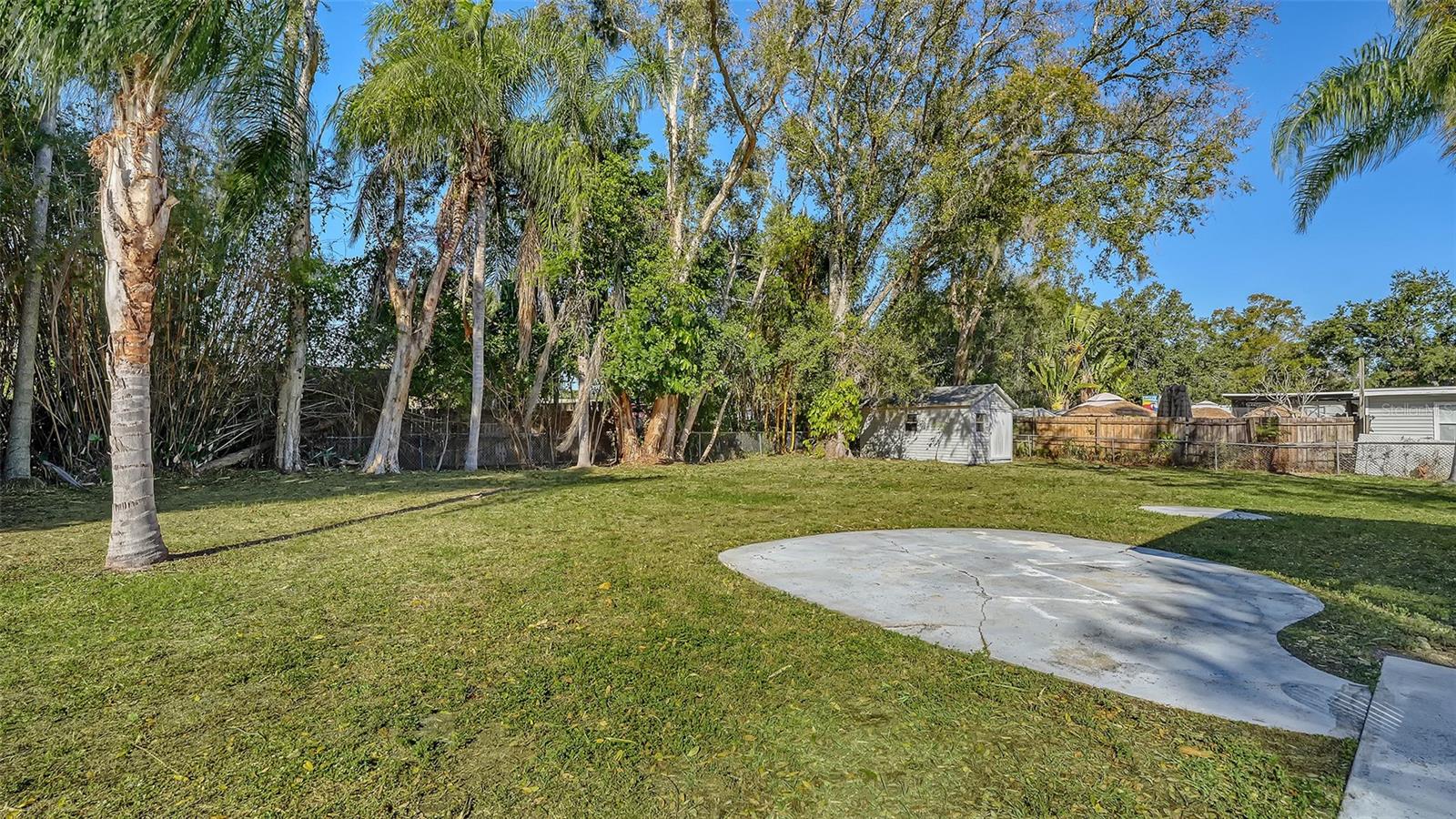 DESOTO PARK FOR PETROUTSA BROS - Residential