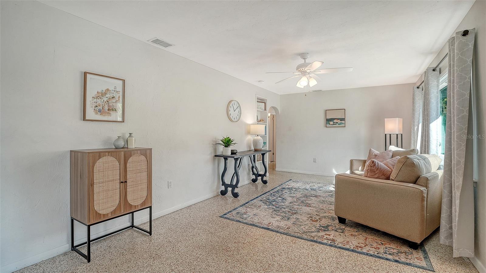 DESOTO PARK FOR PETROUTSA BROS - Residential