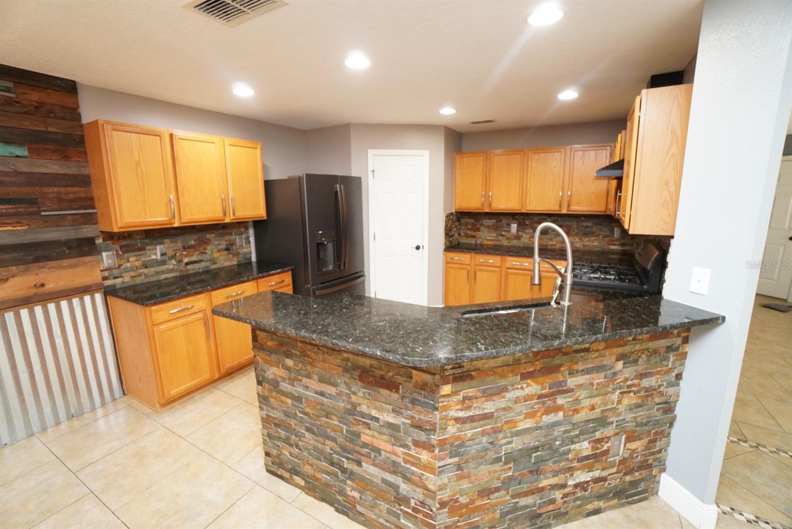 SANTA CRUZ - Residential