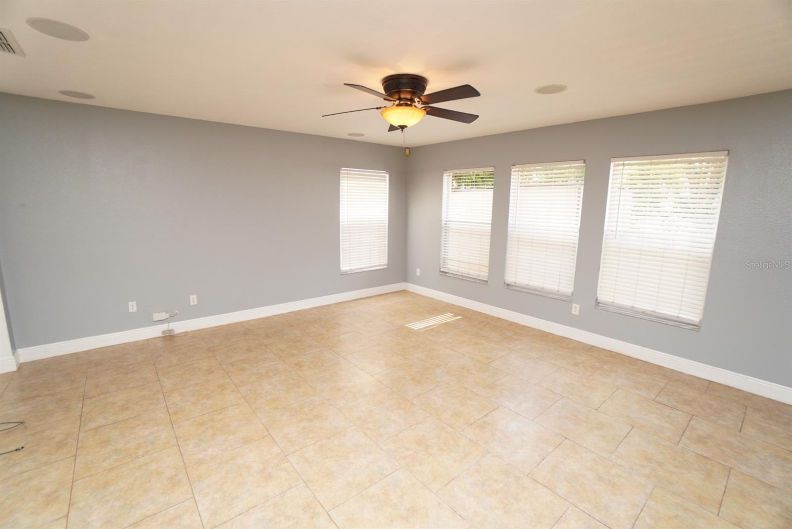 SANTA CRUZ - Residential