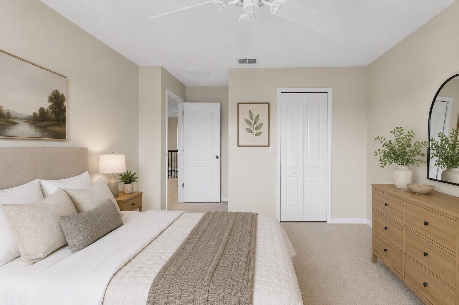 SAVANNAH LNDGS - Residential