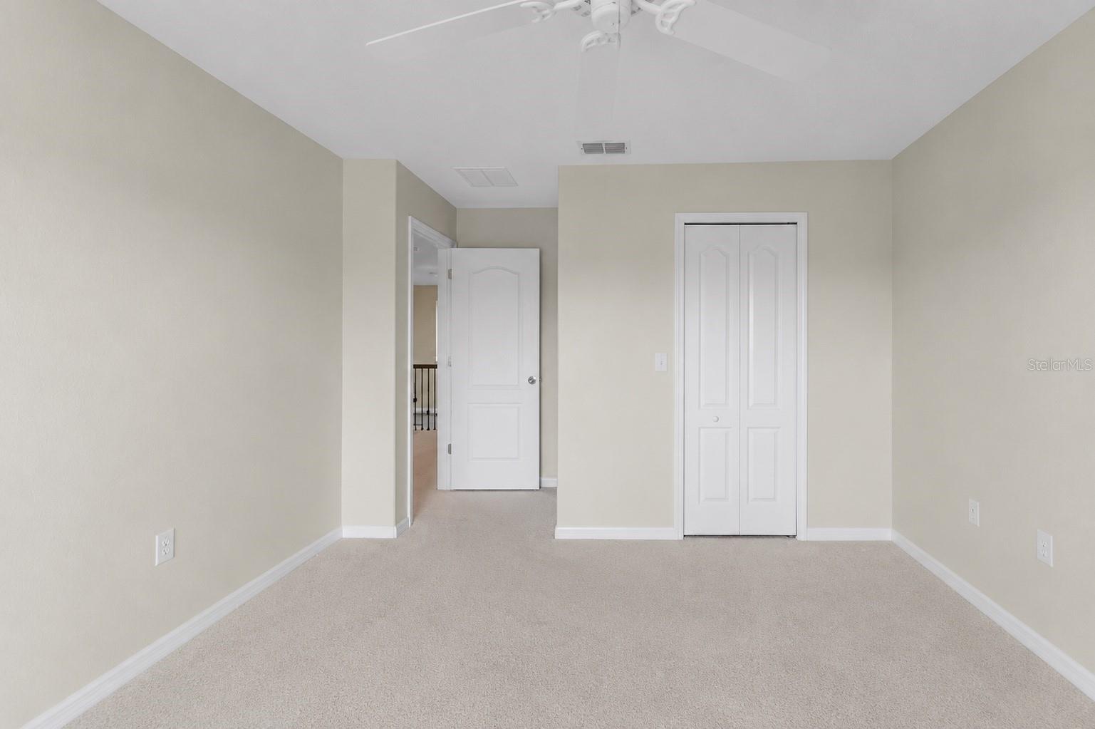 SAVANNAH LNDGS - Residential