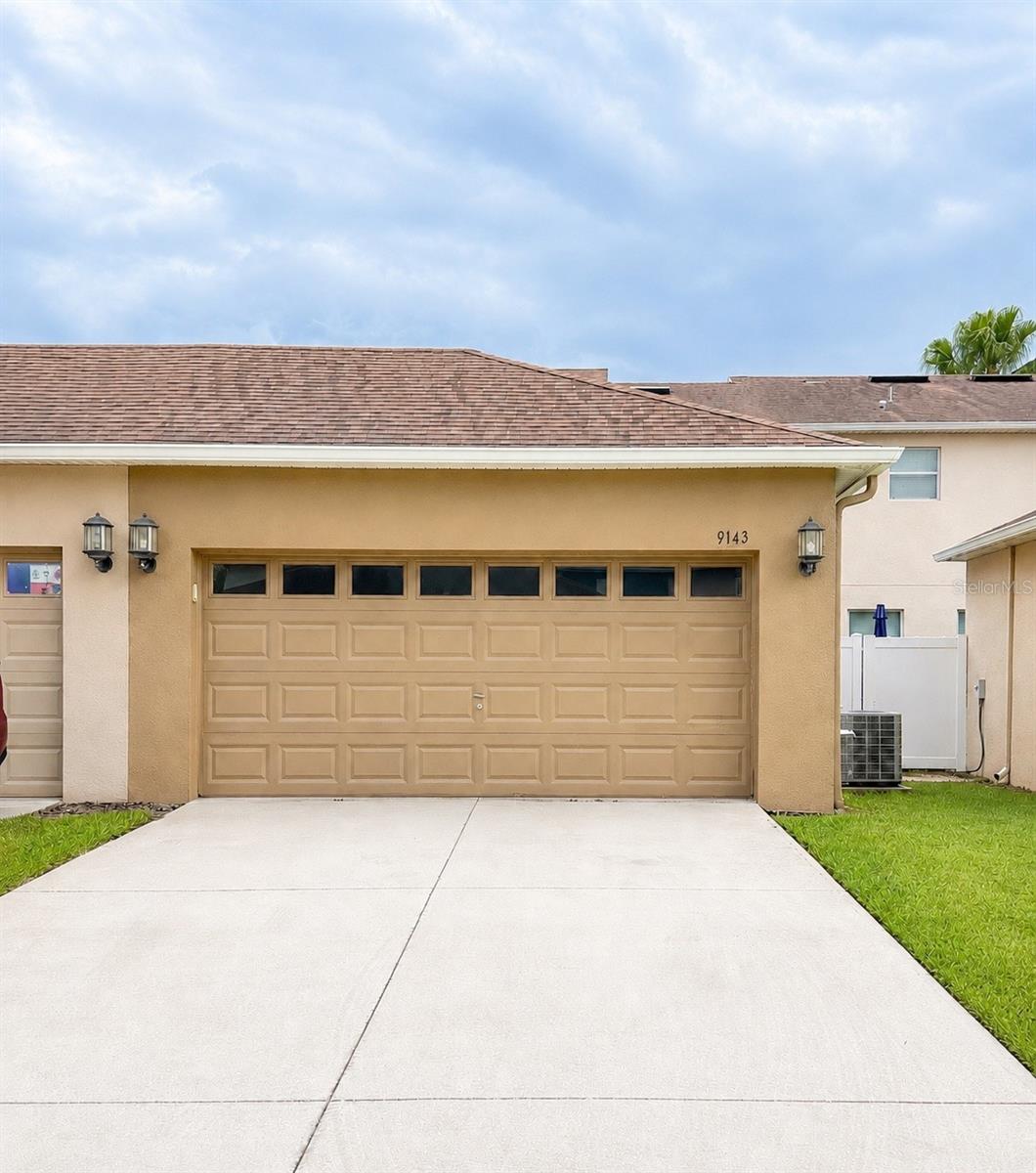 SAVANNAH LNDGS - Residential