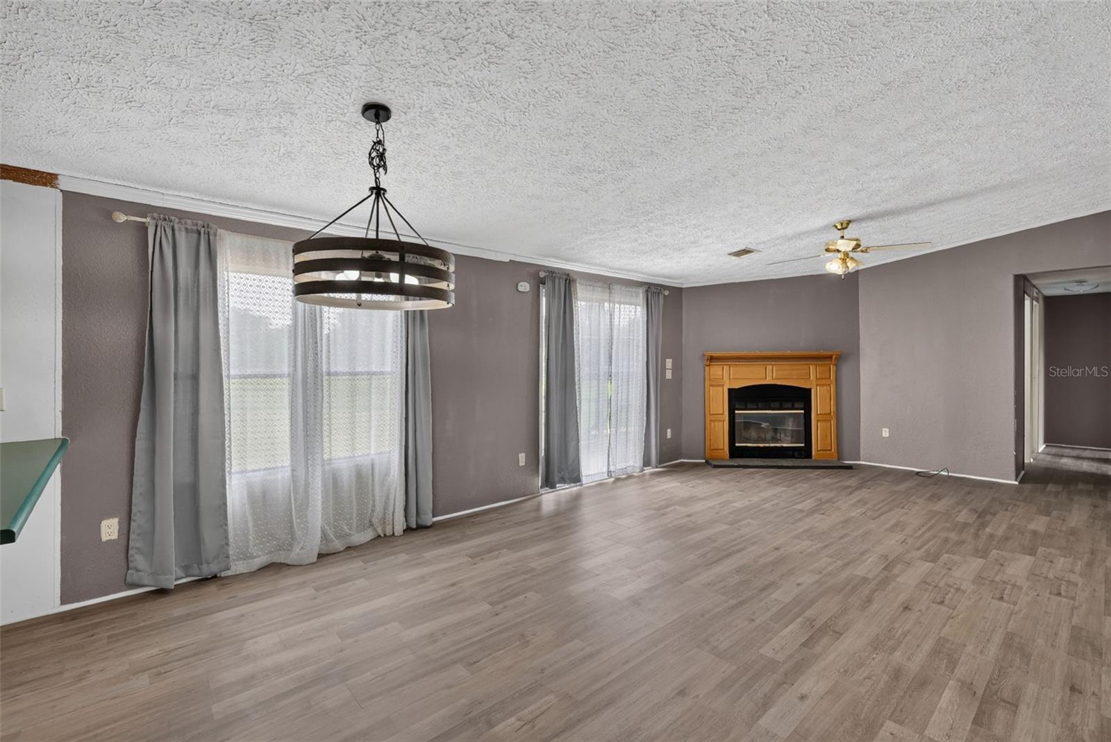FOXBOROUGH FARMS - Residential