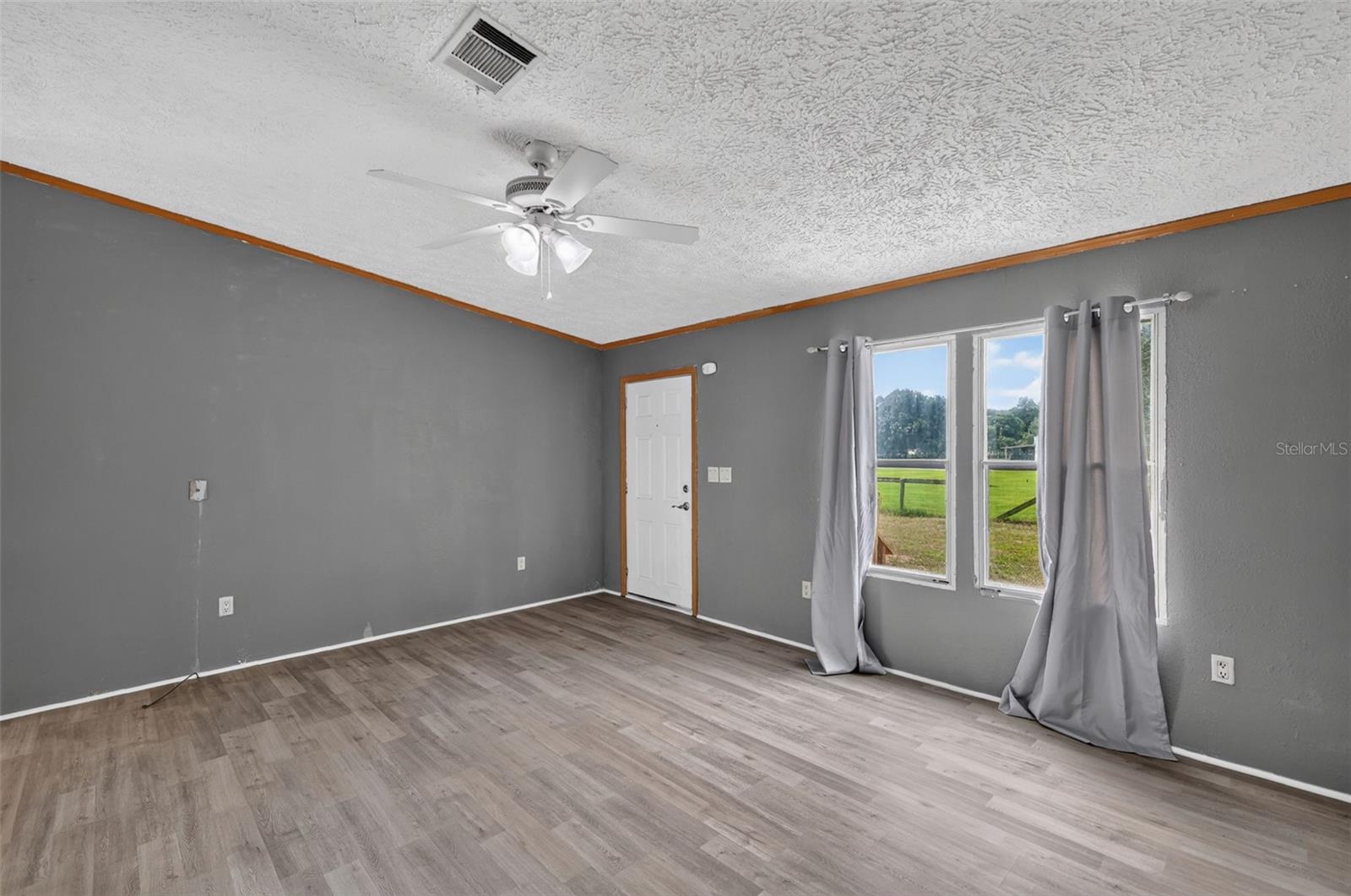 FOXBOROUGH FARMS - Residential