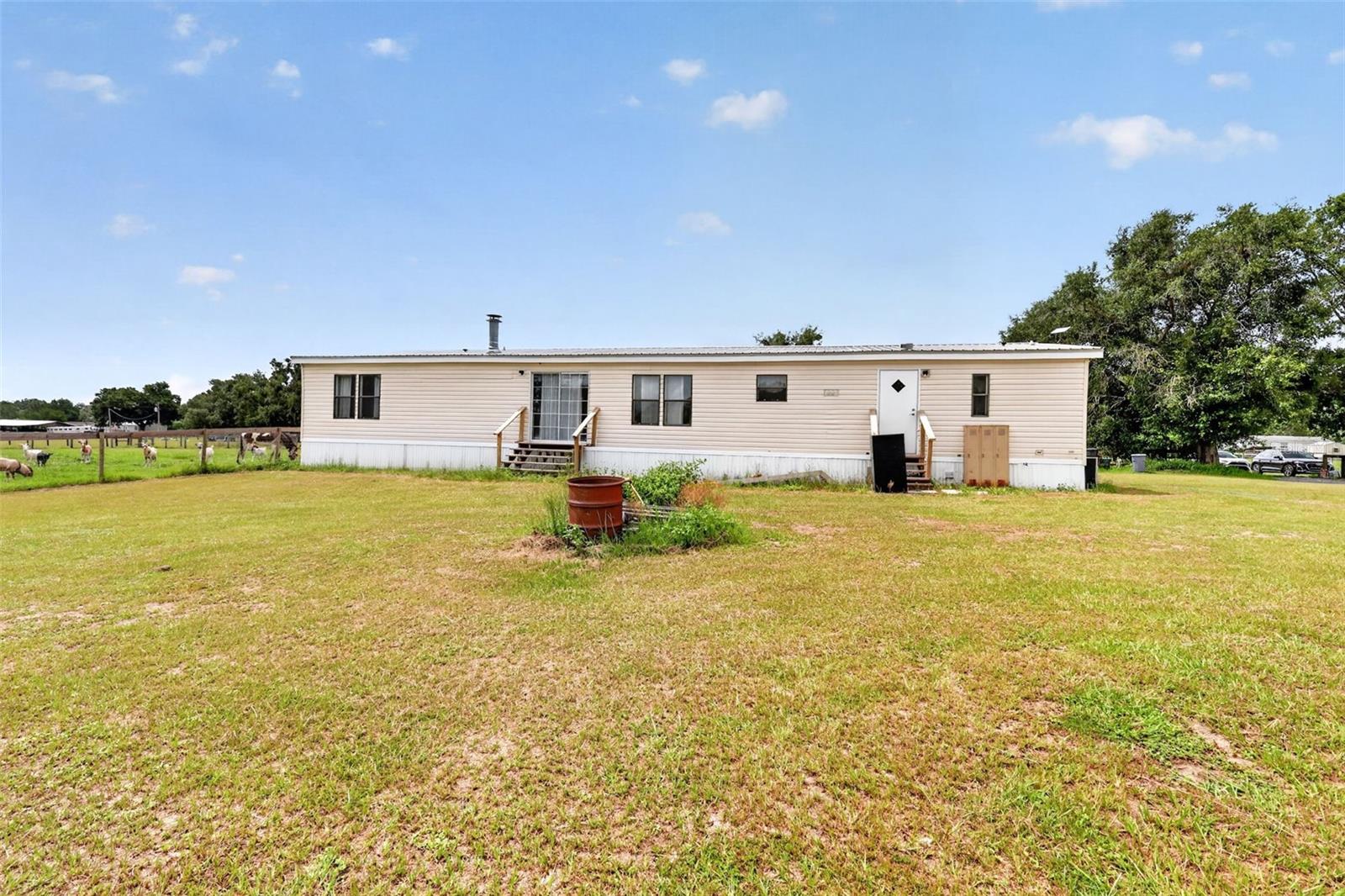 FOXBOROUGH FARMS - Residential