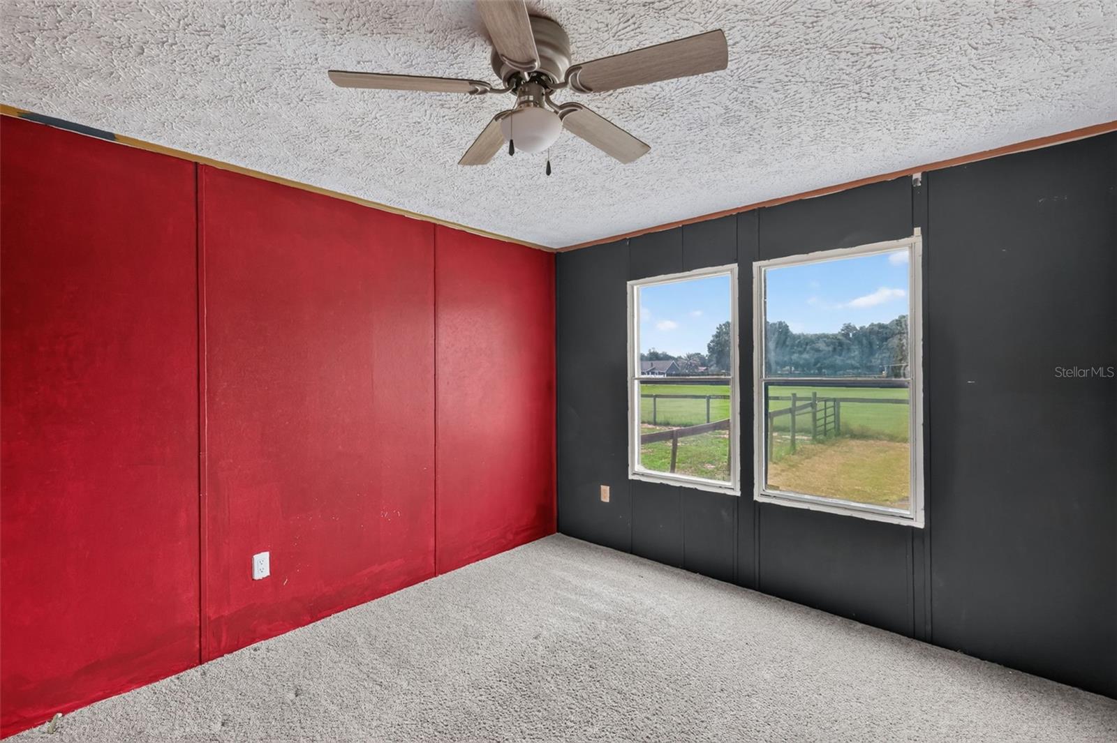 FOXBOROUGH FARMS - Residential