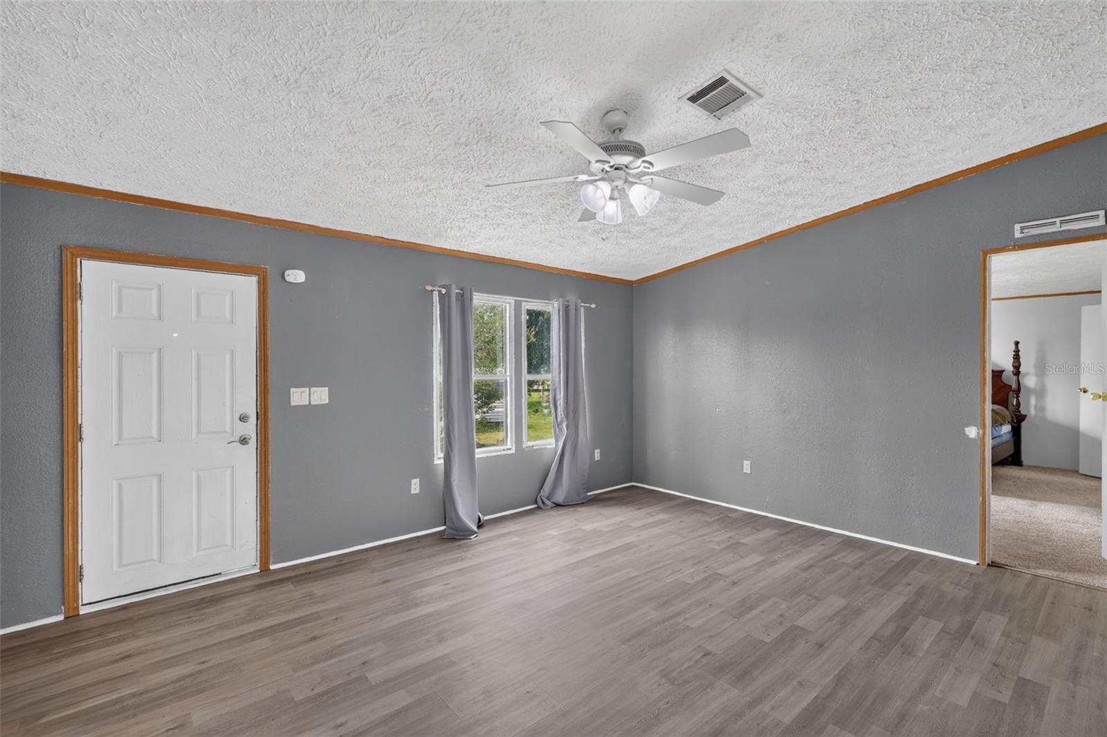 FOXBOROUGH FARMS - Residential