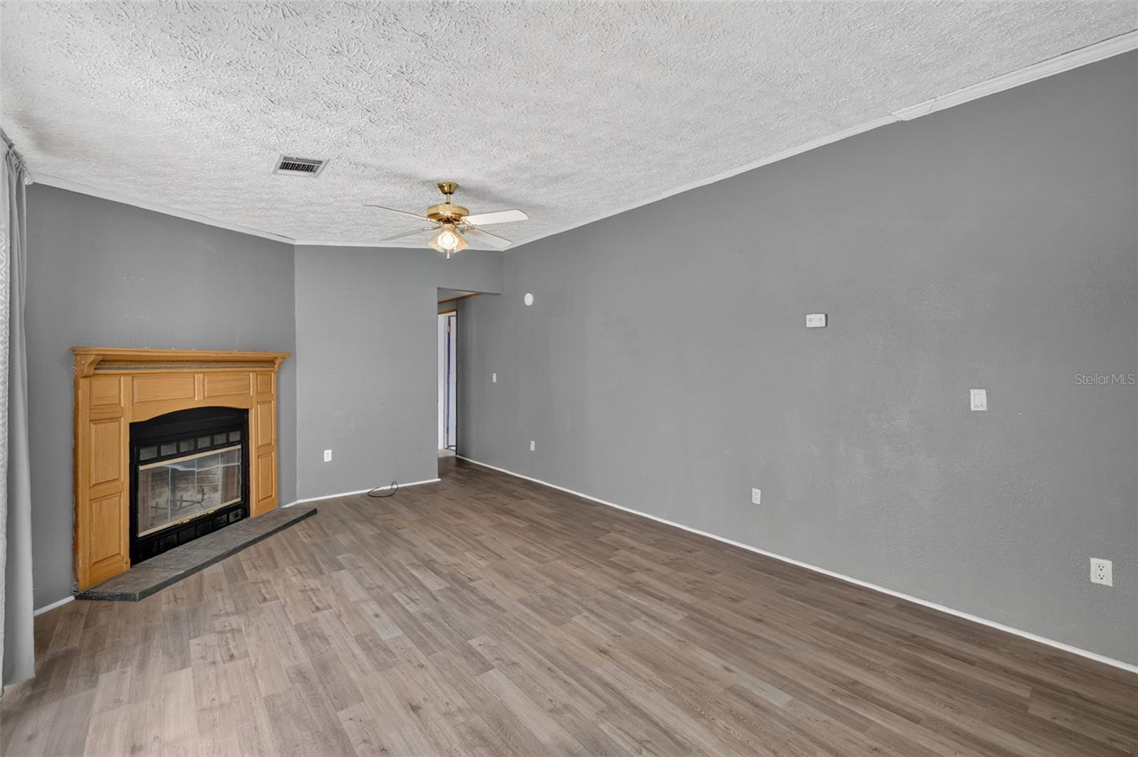 FOXBOROUGH FARMS - Residential