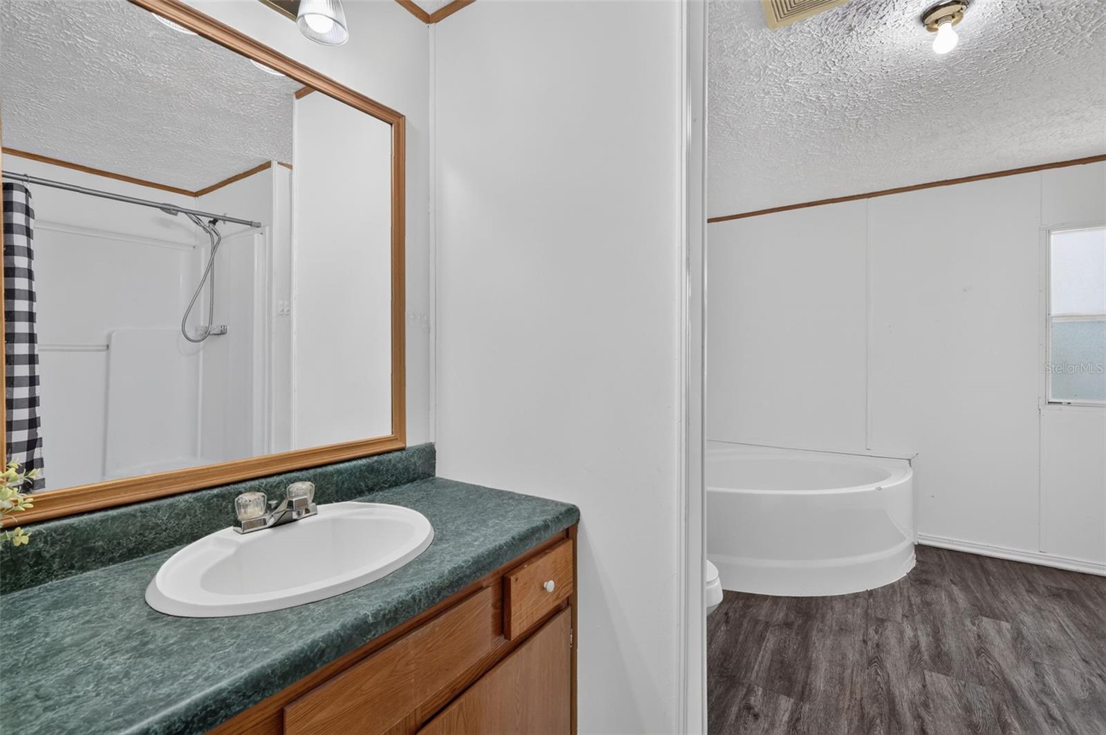 FOXBOROUGH FARMS - Residential