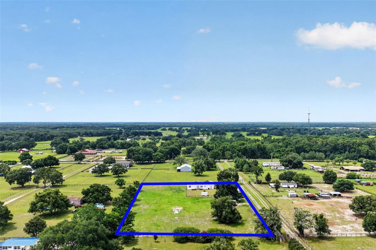FOXBOROUGH FARMS - Residential