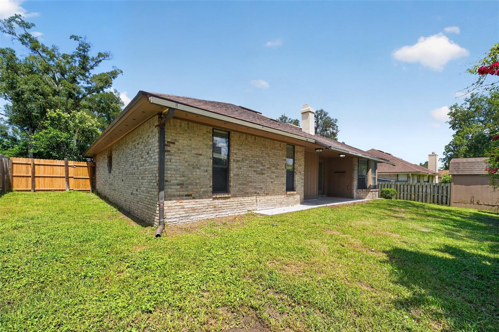 MASSEY VILLAS - Residential