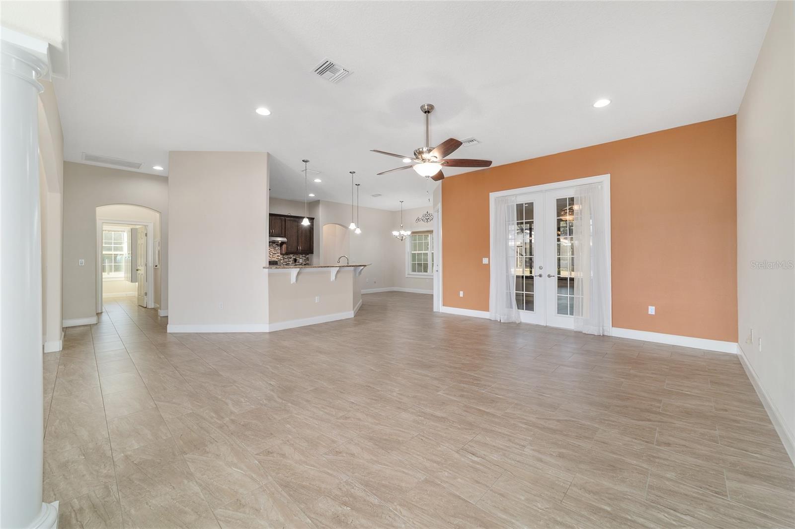 ROLLING RANCHETTES - Residential