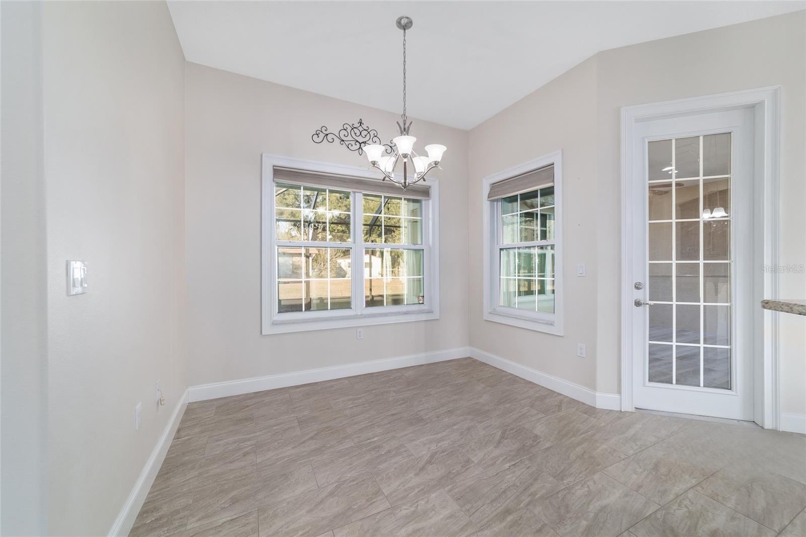 ROLLING RANCHETTES - Residential
