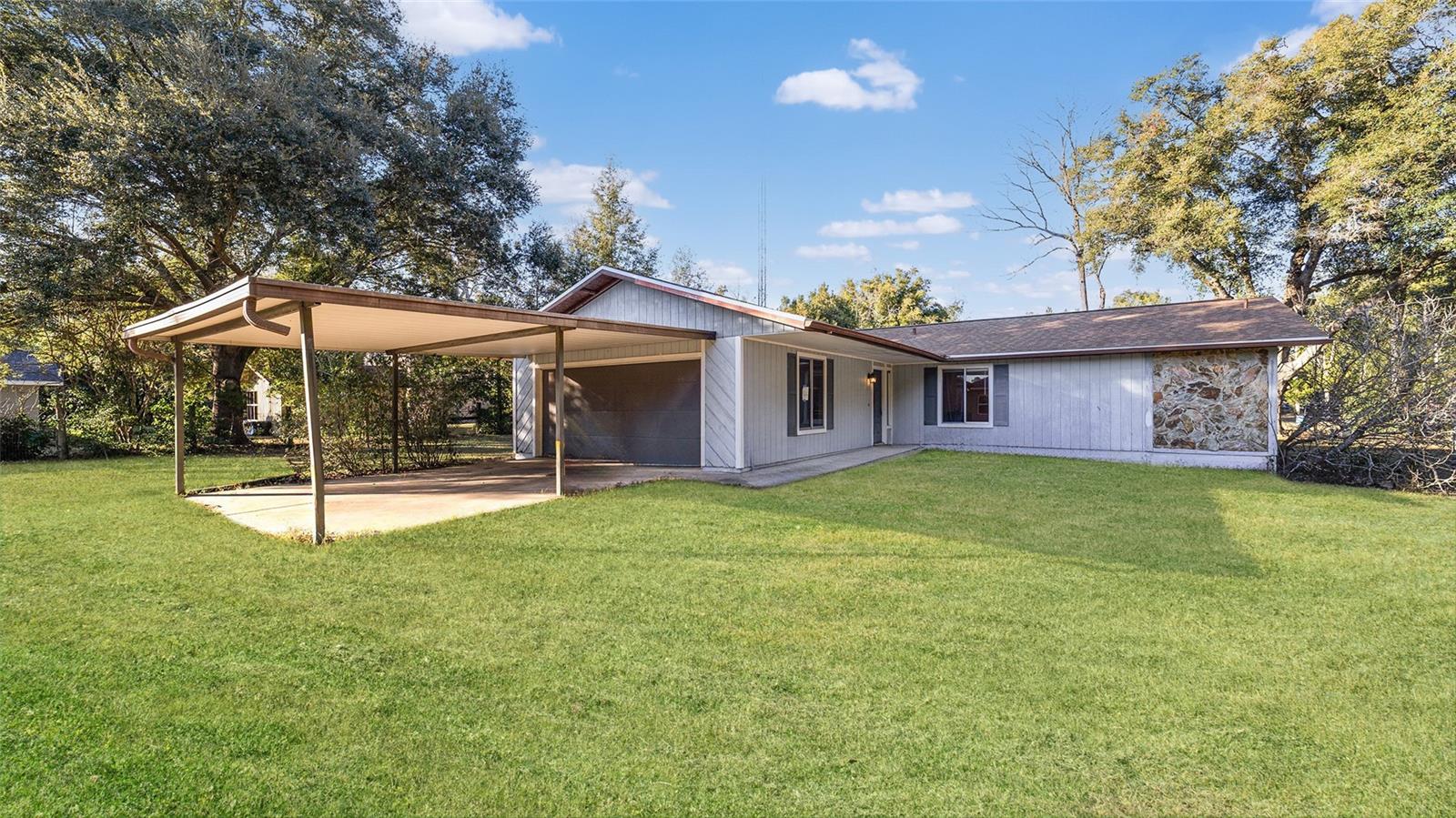 ROLLING RANCHETTES - Residential