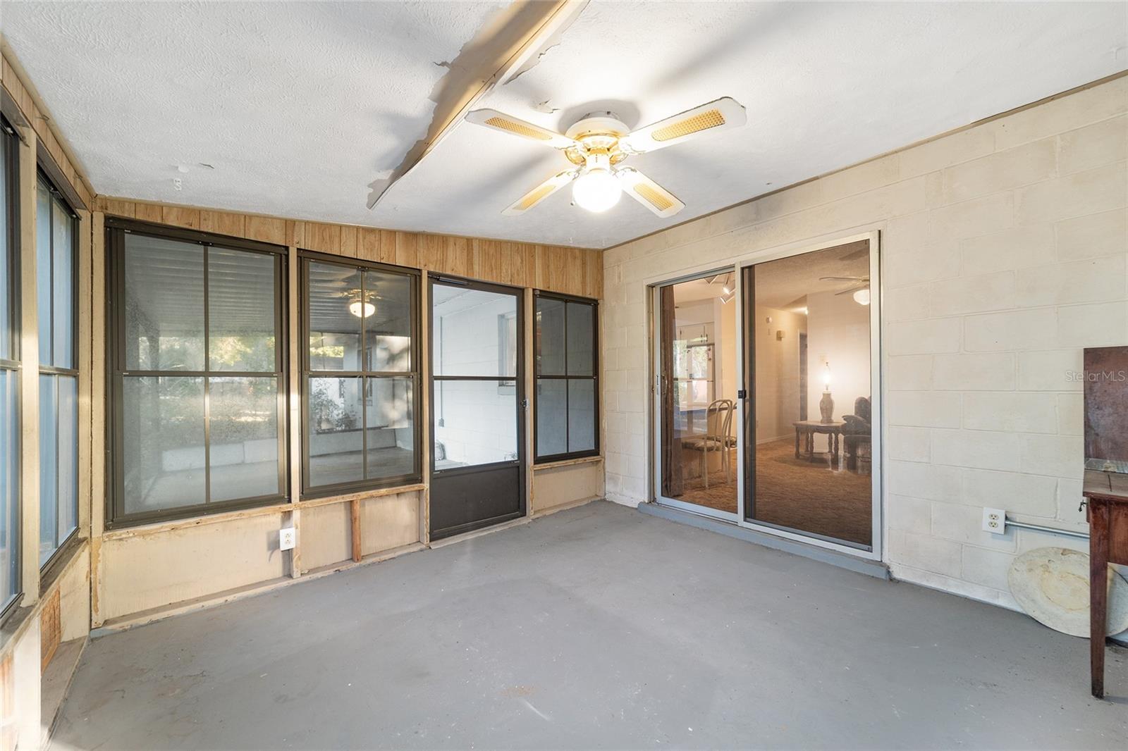 ROLLING RANCHETTES - Residential