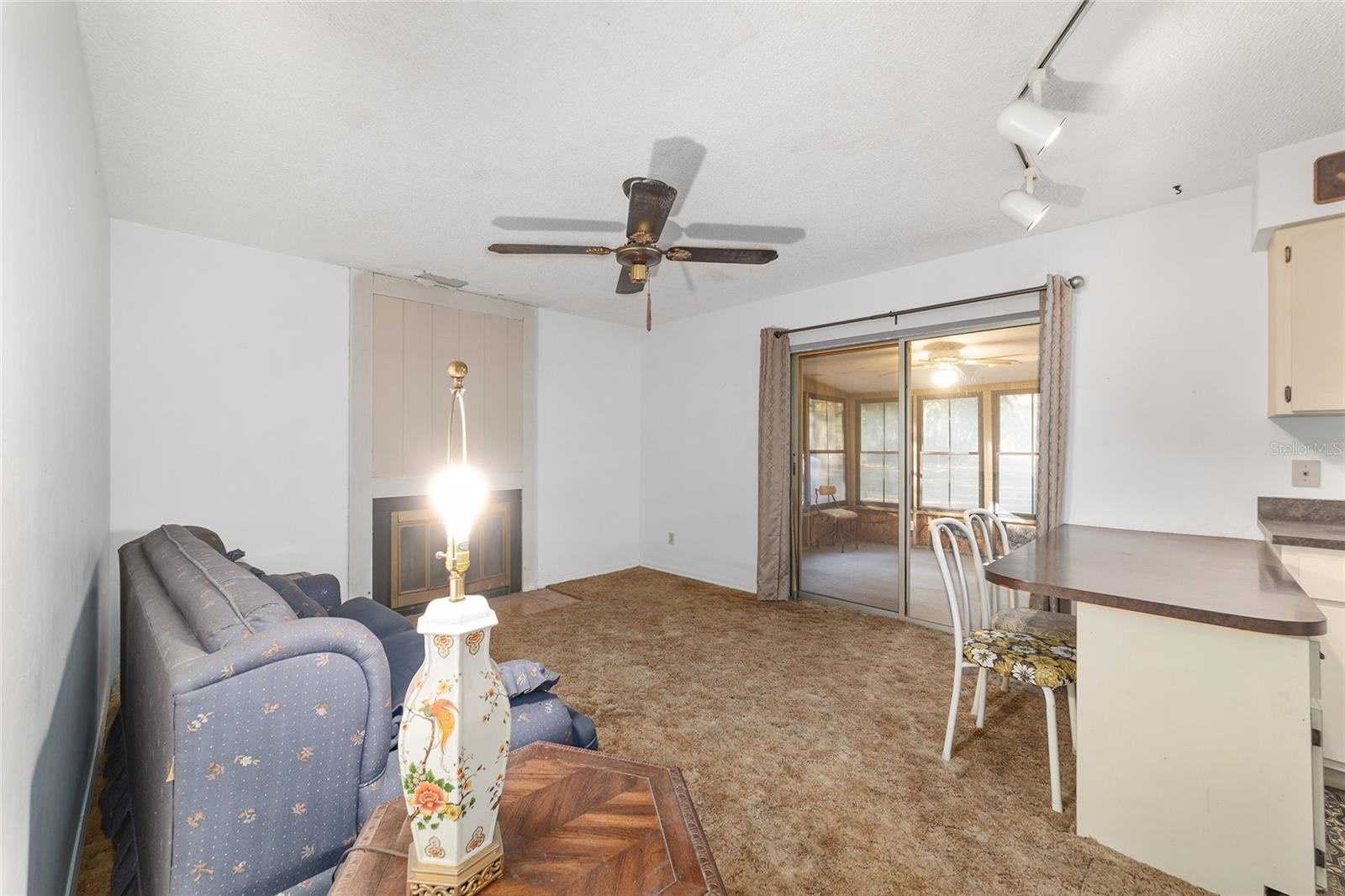ROLLING RANCHETTES - Residential