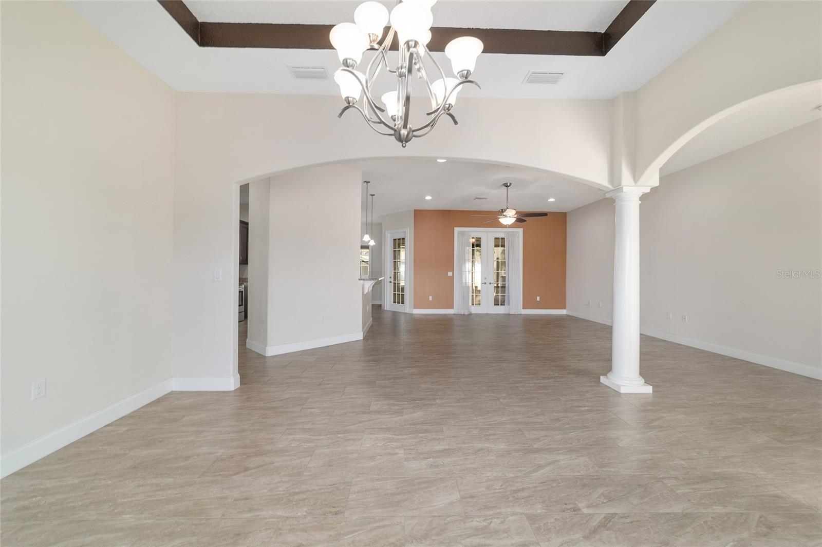 ROLLING RANCHETTES - Residential