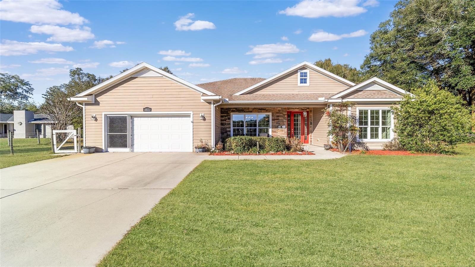 ROLLING RANCHETTES - Residential