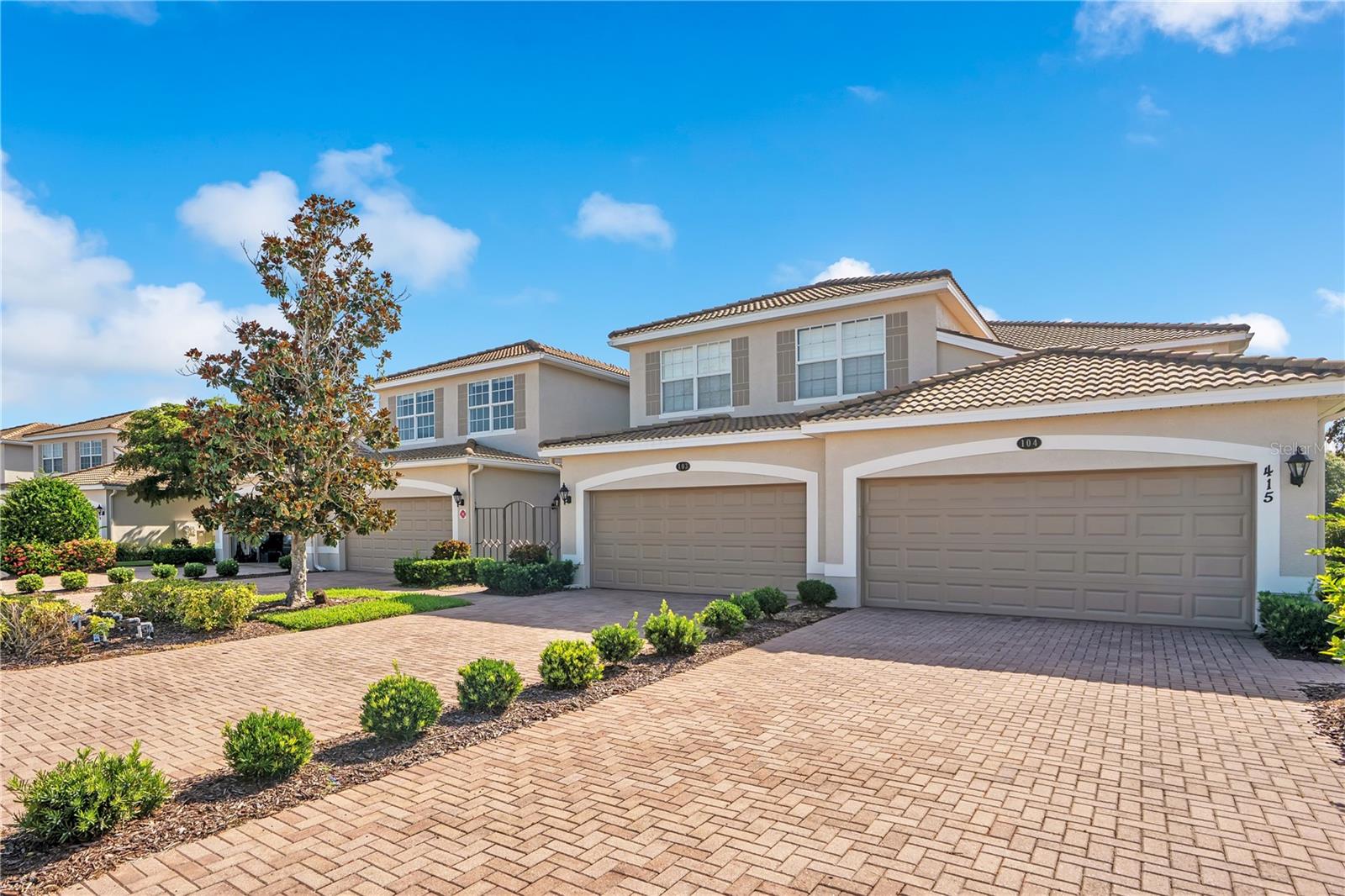 RIVER STRAND - Residential