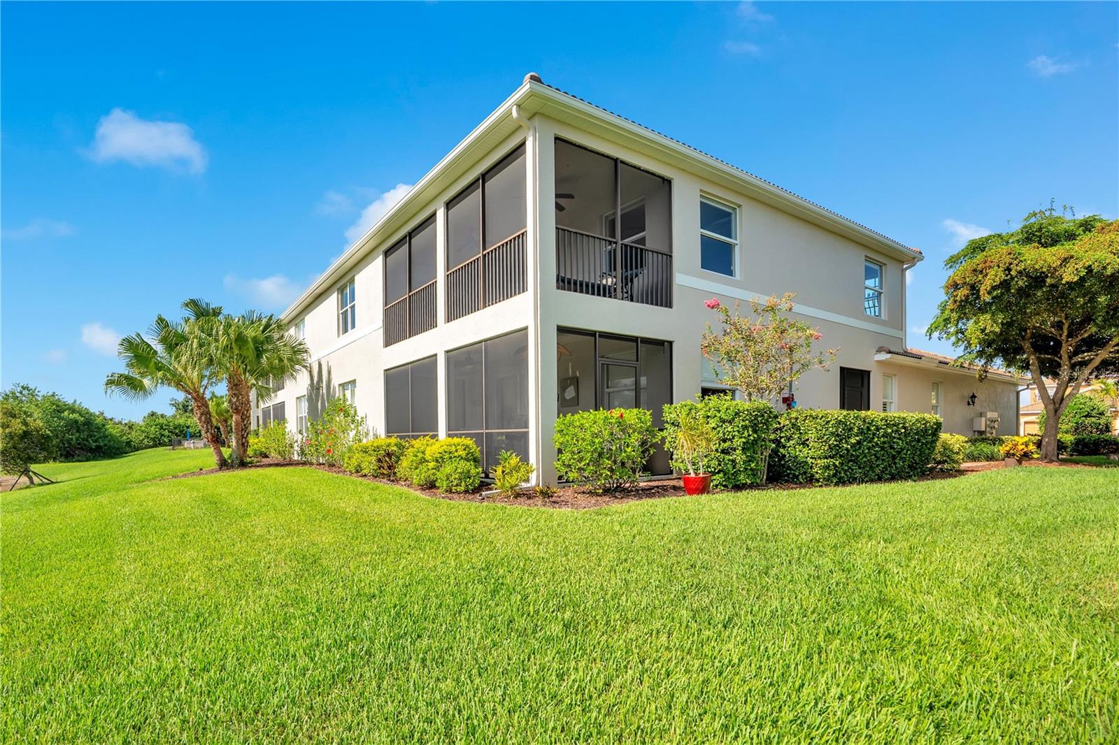 RIVER STRAND - Residential