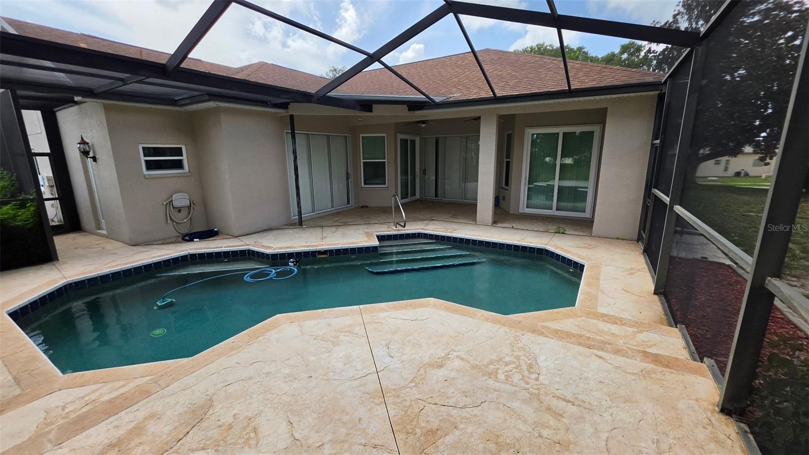GOLFERS CLUB ESTATE - Residential