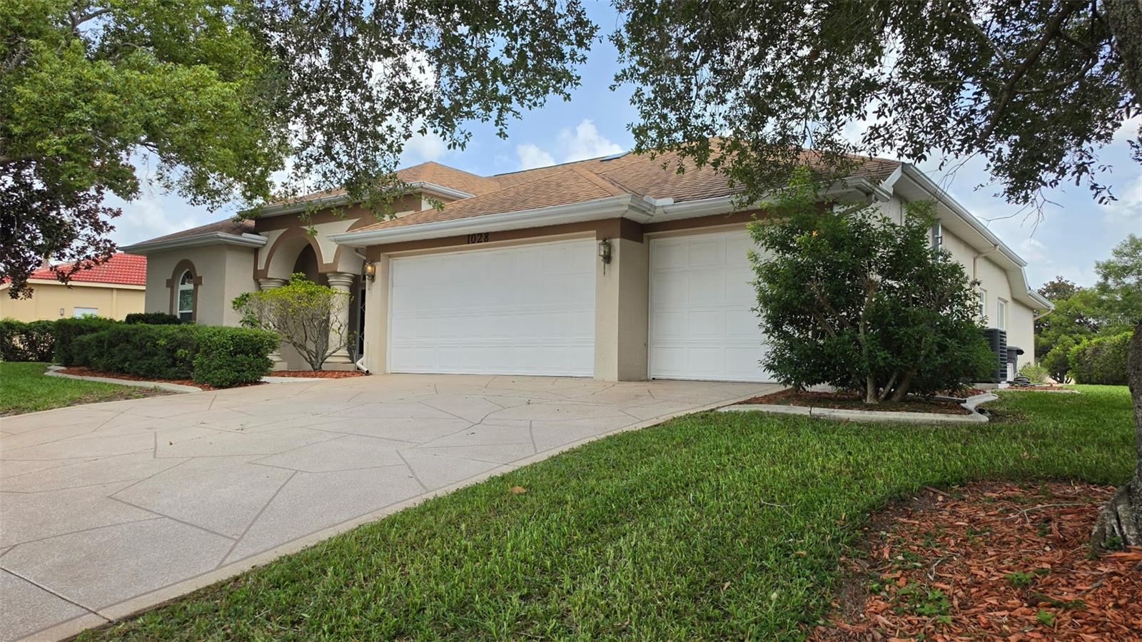 GOLFERS CLUB ESTATE - Residential
