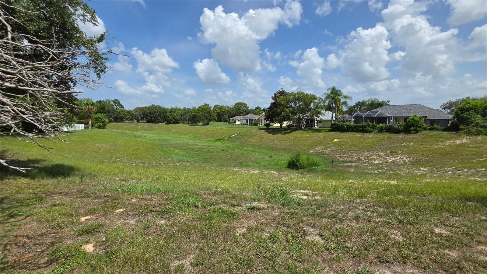 GOLFERS CLUB ESTATE - Residential