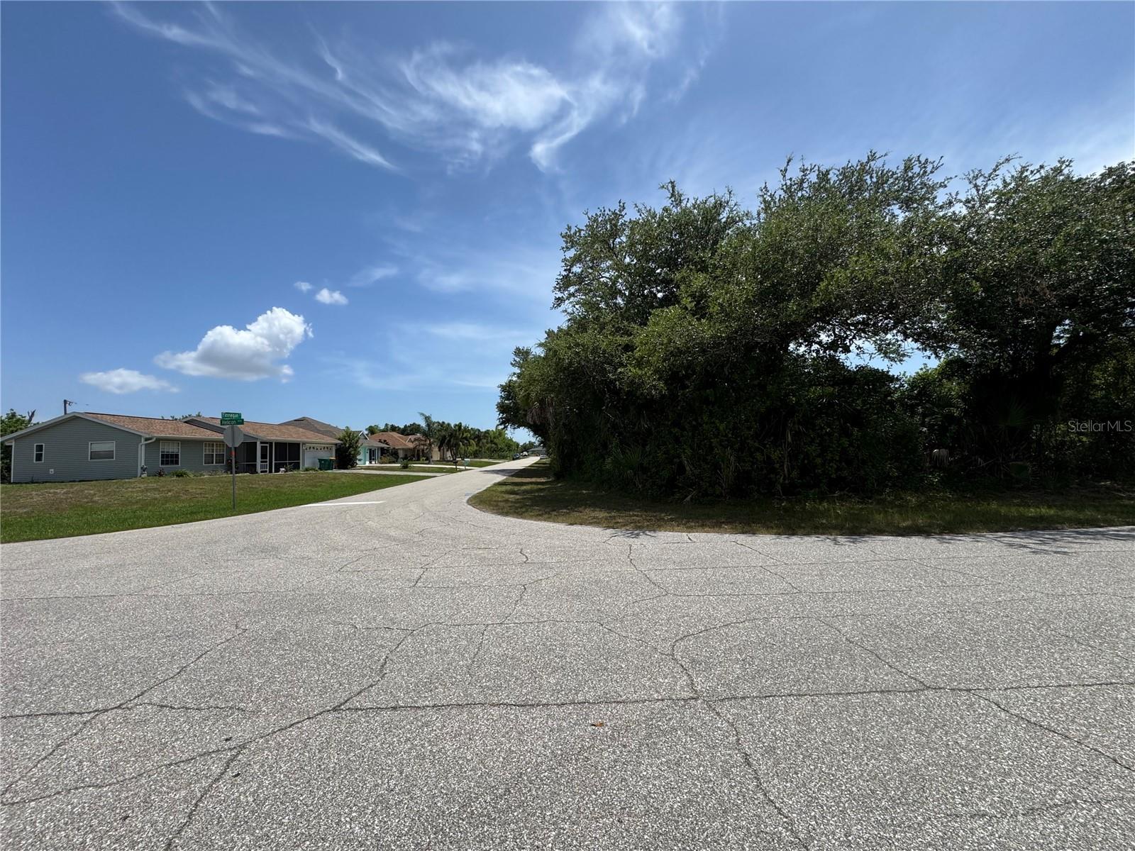 PORT CHARLOTTE SEC 067 - Land