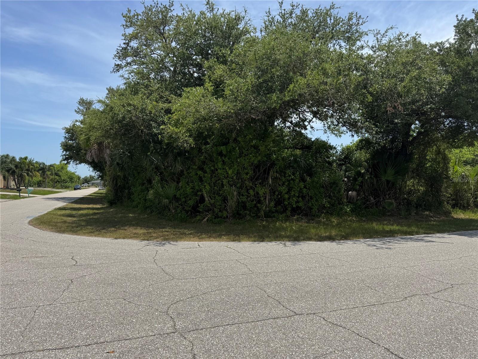PORT CHARLOTTE SEC 067 - Land