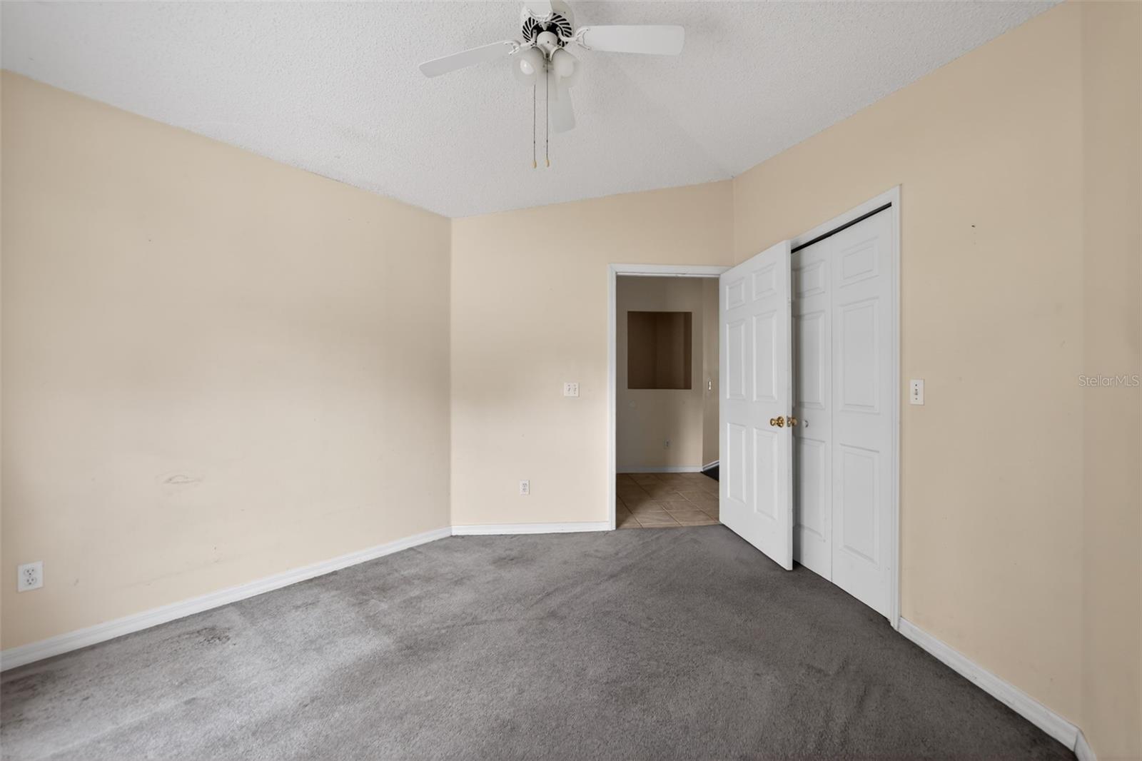 OXFORD COVE - Residential