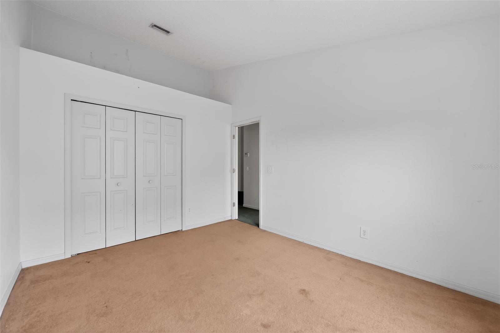 OXFORD COVE - Residential