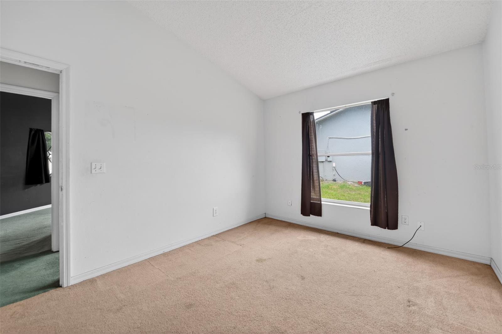 OXFORD COVE - Residential