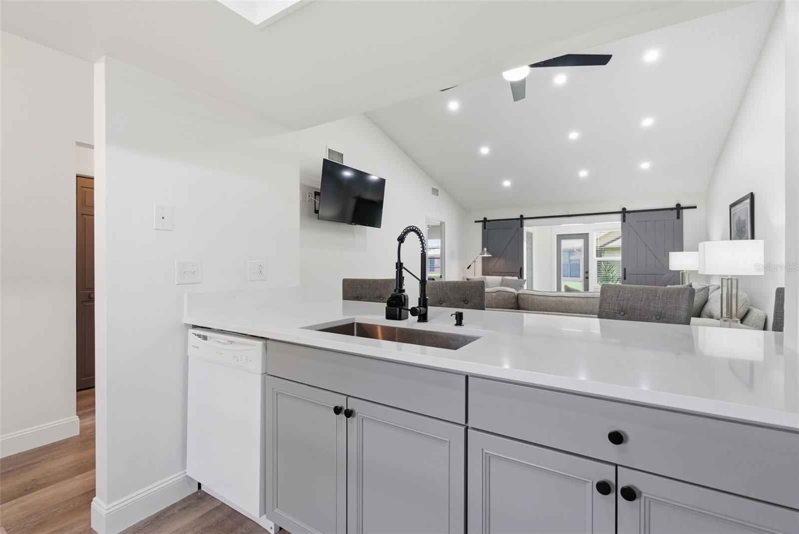 DRIFTWOOD ZEPHYRHILLS - Residential