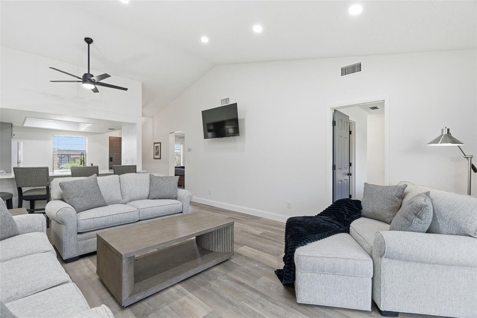 DRIFTWOOD ZEPHYRHILLS - Residential
