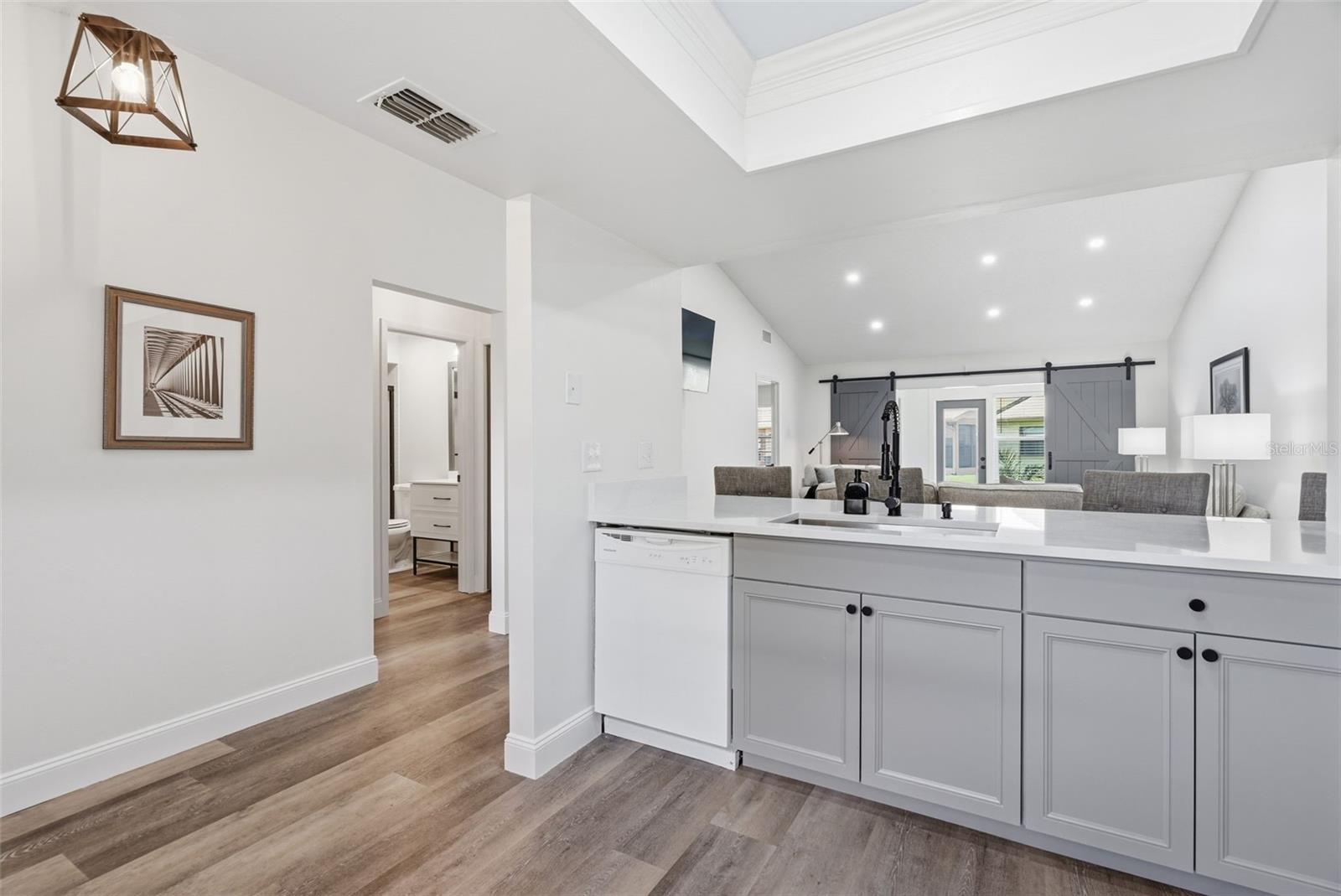 DRIFTWOOD ZEPHYRHILLS - Residential
