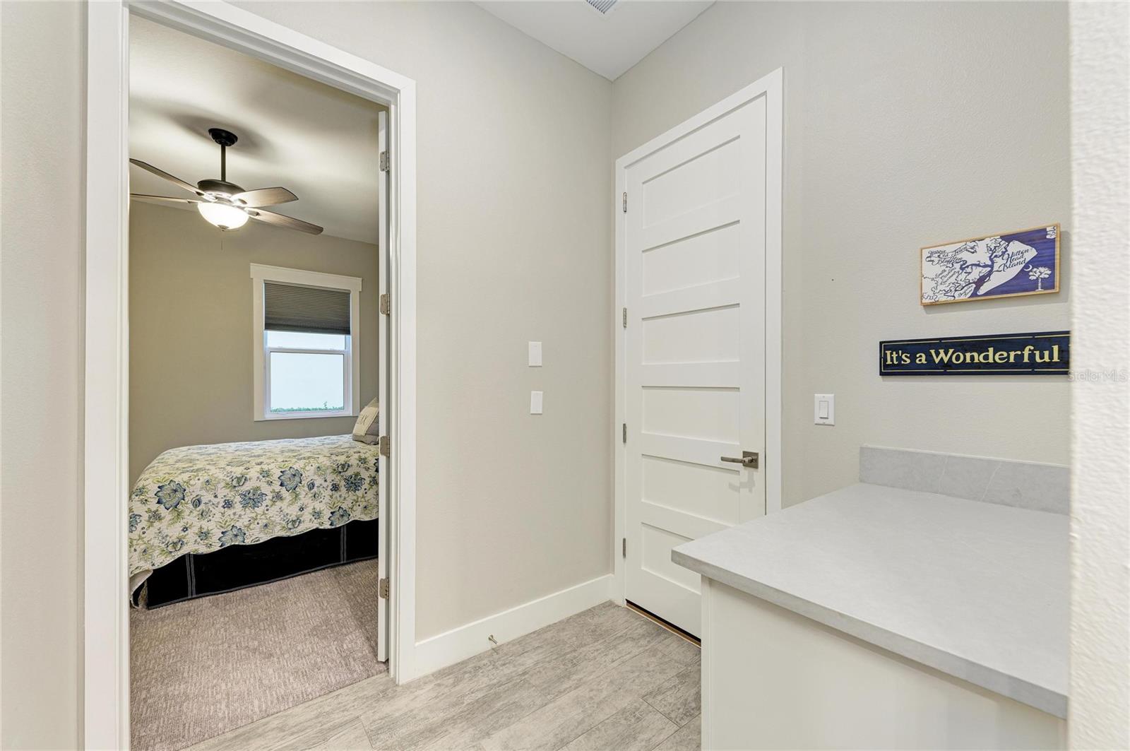 SANCTUARY COVE - Residential