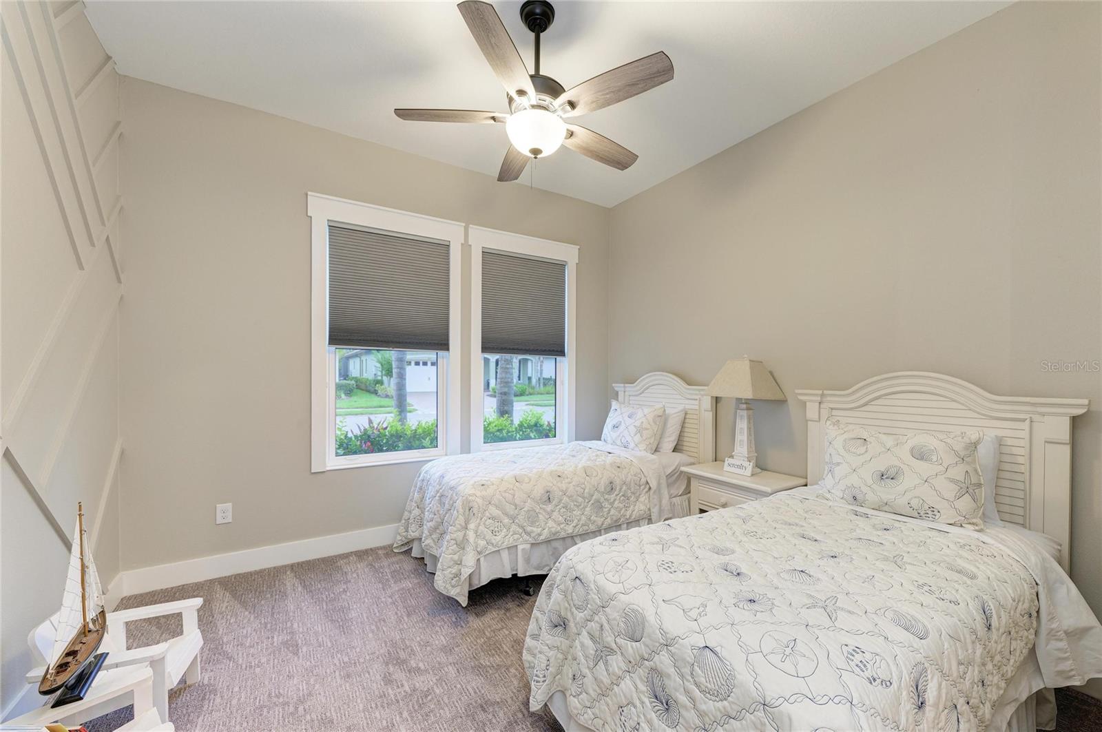 SANCTUARY COVE - Residential