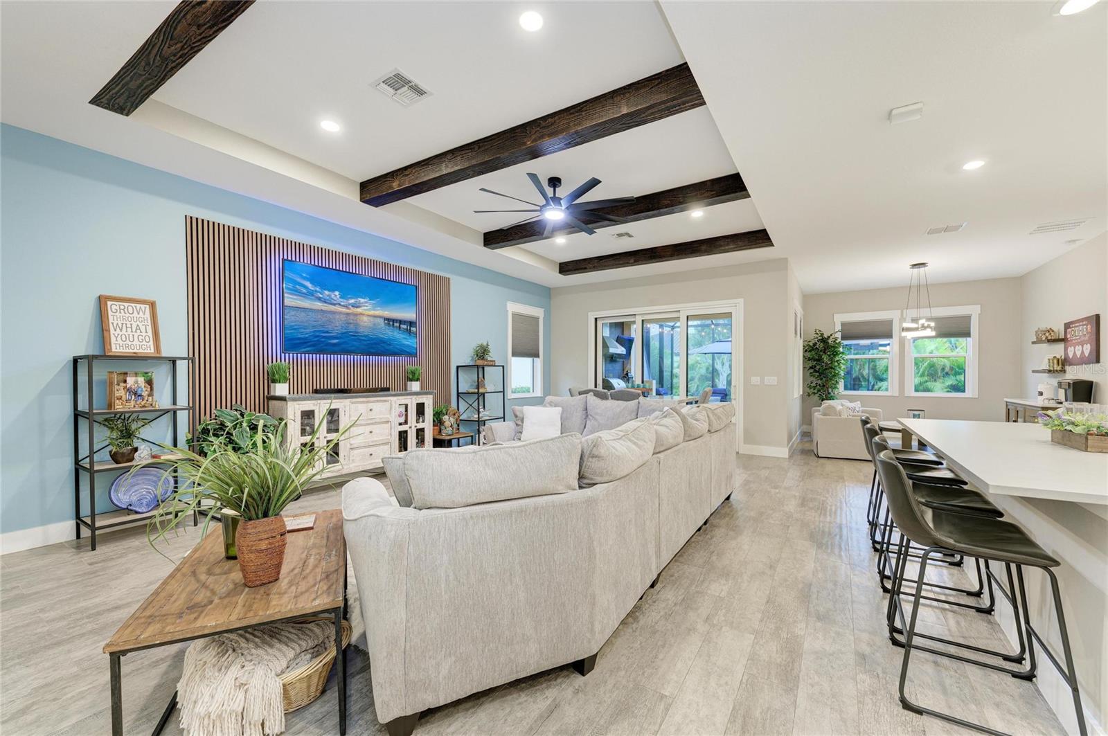 SANCTUARY COVE - Residential