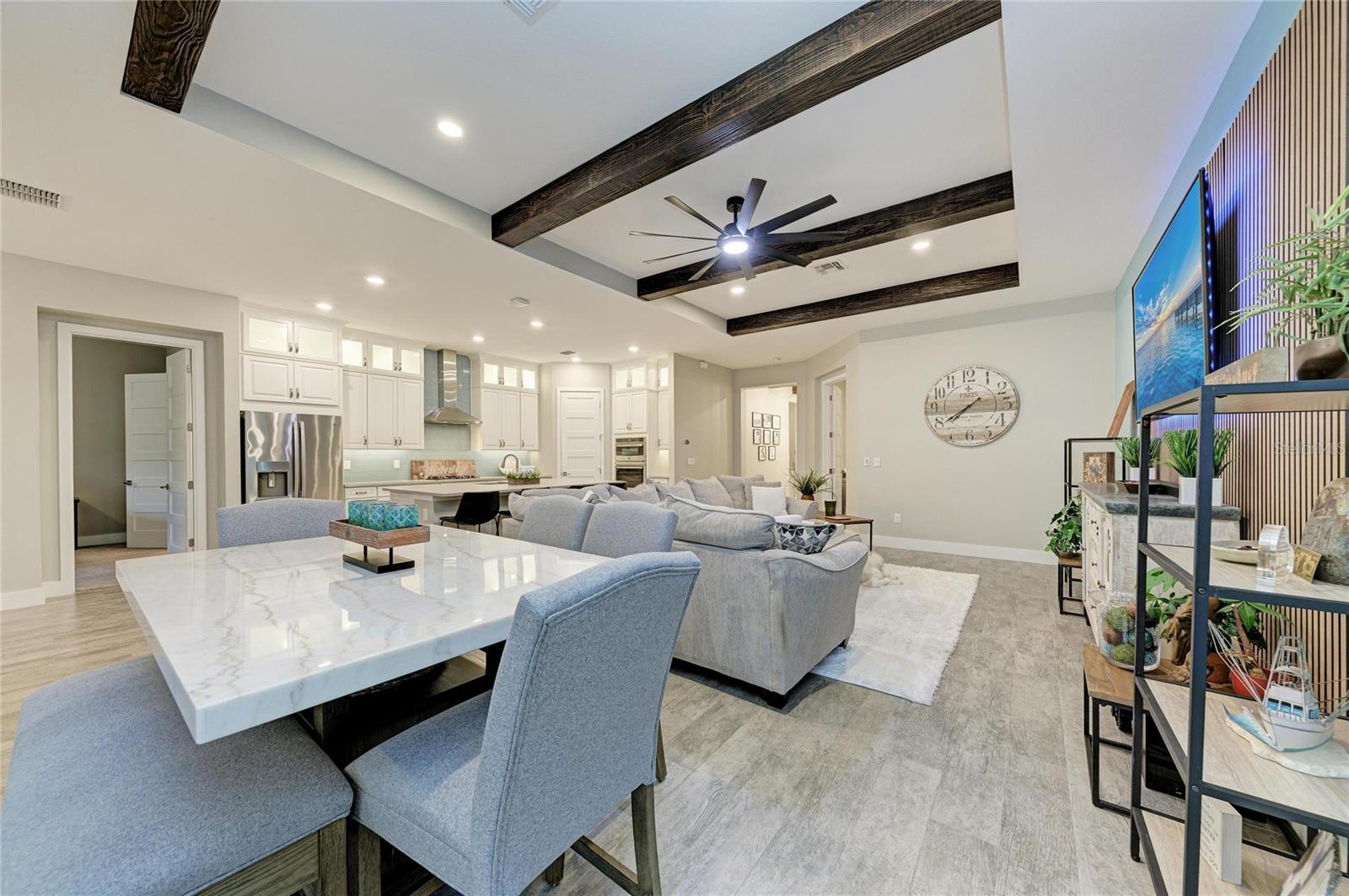 SANCTUARY COVE - Residential