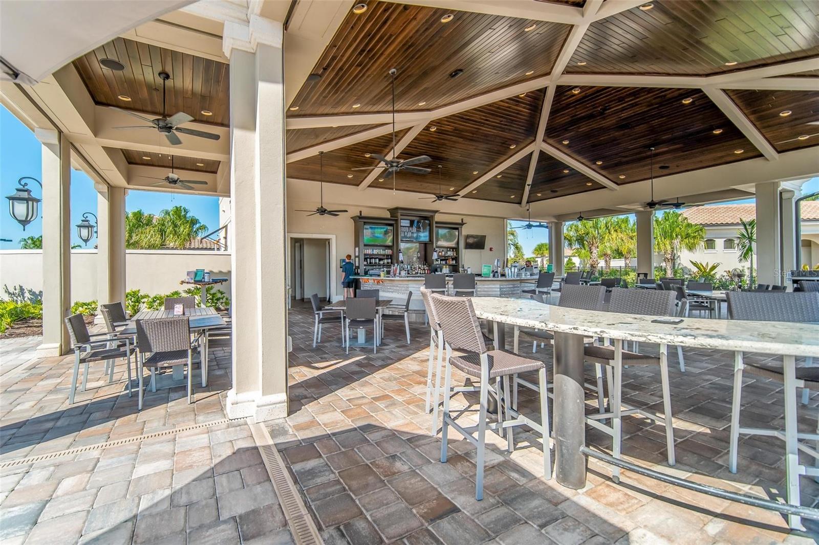 LAKEWOOD NATIONAL - Residential