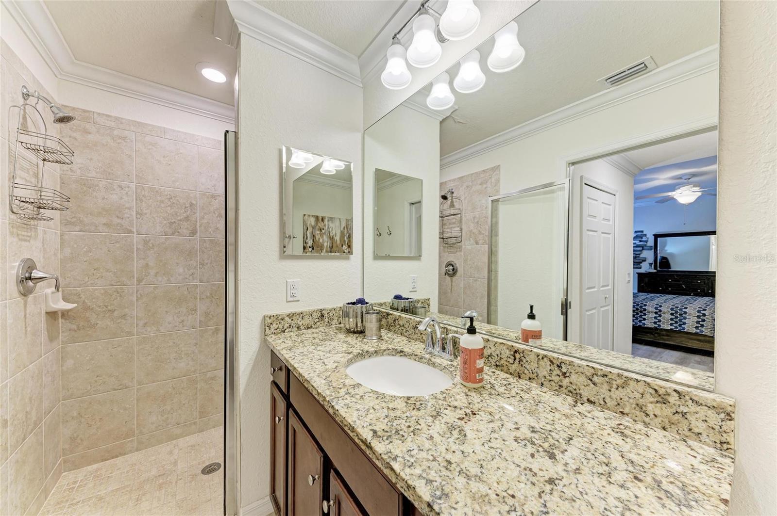 LAKEWOOD NATIONAL - Residential