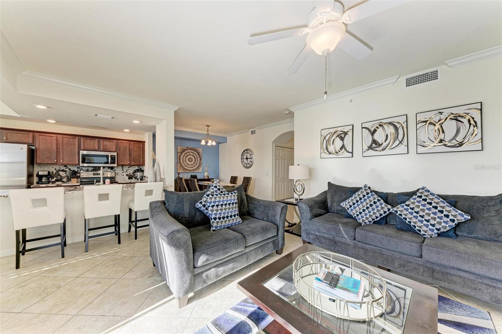 LAKEWOOD NATIONAL - Residential