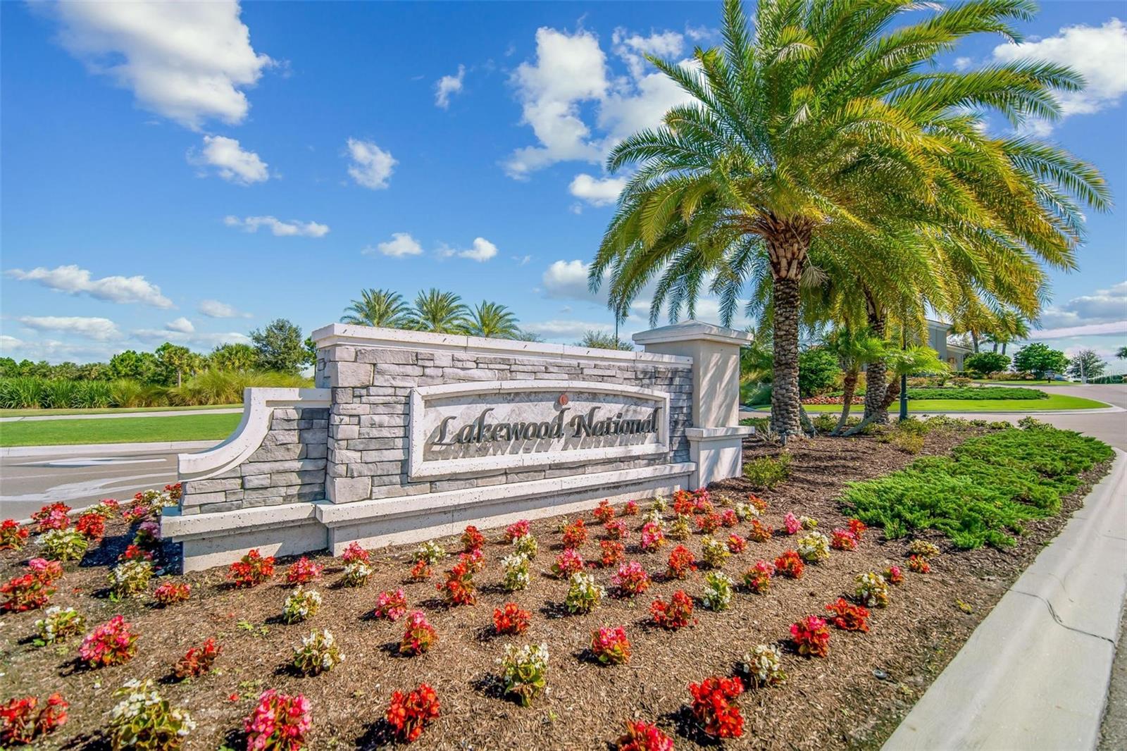 LAKEWOOD NATIONAL - Residential