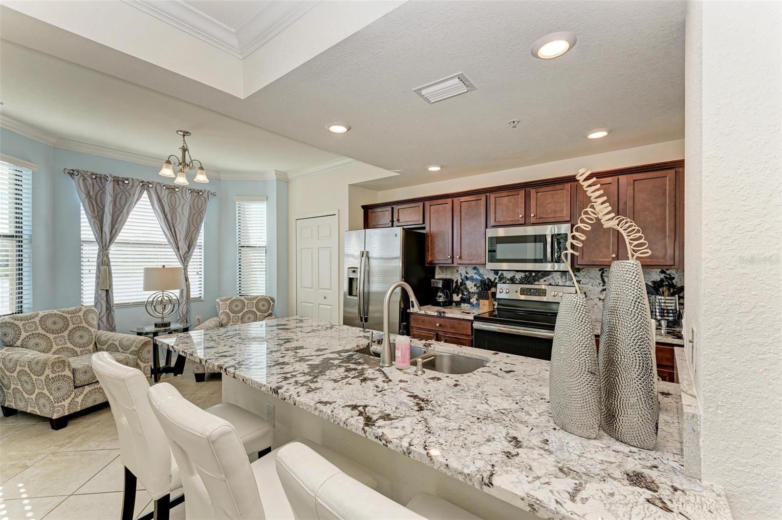 LAKEWOOD NATIONAL - Residential